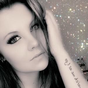 Meet your Posher, Abigail